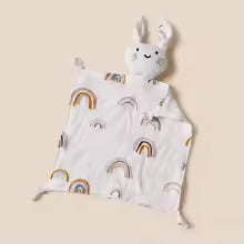 Doudou mousseline lapin pour bebe motif arc-en-ciel