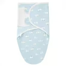couverture d'emmaillotage bleu motif mouton