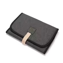 Tapis à langer nomade | Compact et Hygiénique